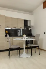 Free Parking - Artstay - Apt Near Rho Fiera - Image 5