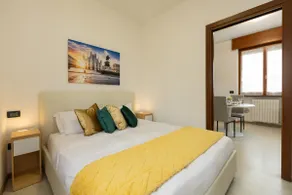 Free Parking - Artstay - Apt Near Rho Fiera - Image 2