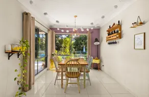 Bluebelle Hideaway – Luxury Hinterland Retreat - Image 2
