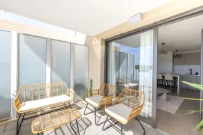 Prestigious 2-bedroom apartment with south-facing terrace in Lattes - Image 5