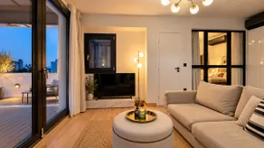 Kolonaki Penthouse 28 - Cold Plunge Deck & Cinema - Image 5