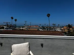 Channel Islands Beach Rooftop Retreat - Image 4