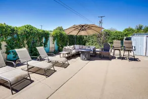 Luxury Mountain View Retreat with Pool & Hot tub - Image 4