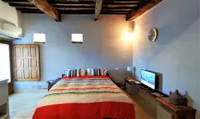 La Petite Maison Saturnia - Image 3
