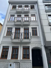 Exceptional apartment 5 - Image 3