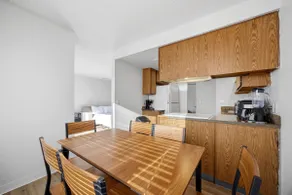 Central Location in Cul De Sac - Image 4