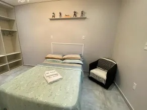 New house, feel at home, away from home! - Image 5