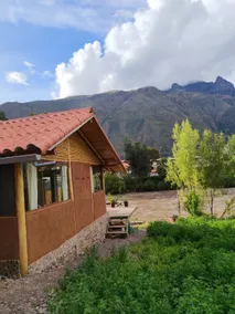 Exclusive cabin with panoramic views of the Sacred Valley - Image 3