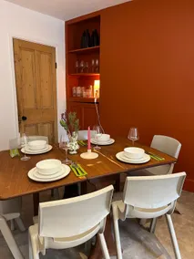 Marine Cottage, family & pet friendly, relaxing & spacious, where the sun, sea and sand meets walks and adventure in Barmouth - Image 3