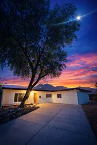 Designer 5BR Villa Near Strip, Neon Vibes & HotTub - Image 3