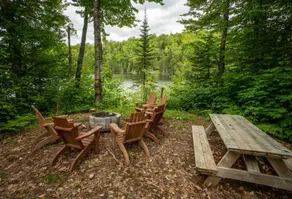 Le Petit Phoque Chalet. Lakeside. Spa. Nature. - Image 4