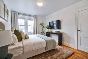 The Cambridge Contemporary Spacious Home - Image 4