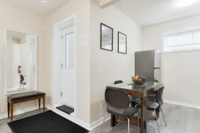 Paskapoo Lower Suite - Image 4