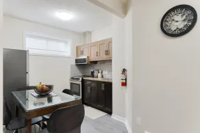 Paskapoo Lower Suite - Image 5