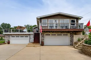 Steps to Cedar Lake! Group Getaway w/ Game Room - Image 2