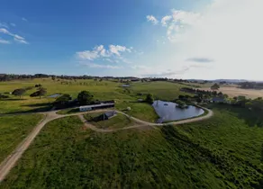 Rustic Farm Stay in the heart of gold country - Image 3