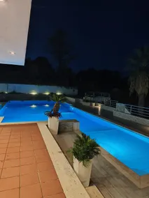 Hermosa Whit pool and sea view - Image 4