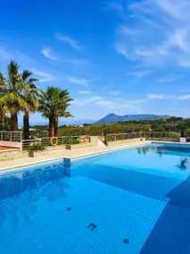 Hermosa Whit pool and sea view - Image 2