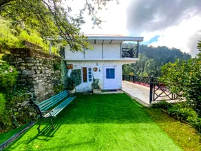 Rose Studio Cottage at Mashobras Private Heritage by Roamhome - Image 3