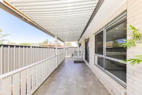 Spacious Entire Guest House - Quiet & Convenient - Image 4