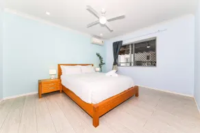 Spacious Entire Guest House - Quiet & Convenient - Image 3