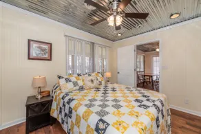 The Cottage at Shady Grove - Image 4