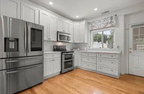 Beautiful home in the town of Fairfield. - Image 4