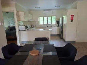 Cinnamon Cottage, Lake Tinaroo, Yungaburra - Image 4