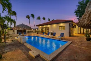 Modern 3BR Villa w Private Pool BBQ 4 Baths - Image 2