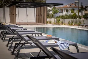Kalamon Luxury Suite 105 w Pool & Gym - Image 4
