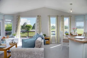 Berry Head Lodge, Landscove Holiday Park, Brixham - Image 5