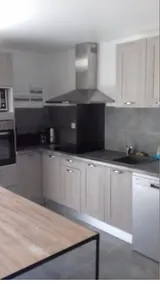Country home, sleeps up to 10 - Image 3