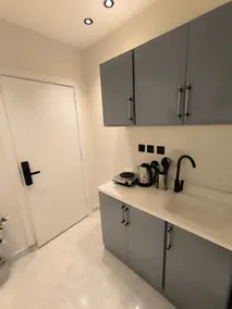 Luxury Apartment in the Heart of Riyadh AQY3B - Image 3