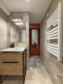 2-Person Apartment Saint-Étienne-du-Bois - Image 3