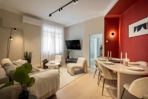Red Diamond Elite -Spacious Ultra Central Apt - Image 2