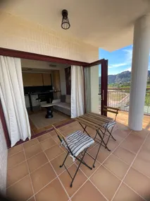 One bedroom flat with spa and mountain views - Image 4