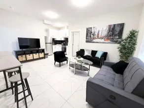 Modern 2 BR 2 Beds | 4m to Vancouver Airport YVR - Image 5