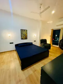 Luxury Beach Side Villa in ECR with King Sized Beds , Pool Table & Bar Room - Image 2