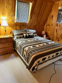 Knotty Pine Loft - Image 4