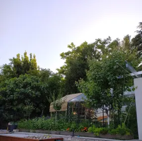 Former Alès honey farm: Views, relaxation, and games - Image 5