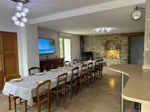 Former Alès honey farm: Views, relaxation, and games - Image 2