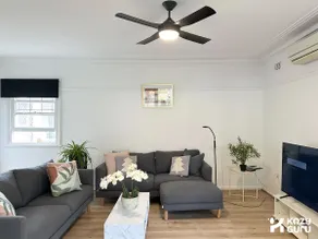 KozyGuru | Wyong | Cottage Close to Everything - Image 3