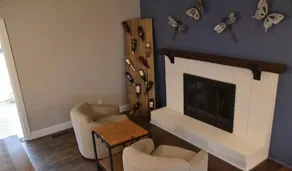 Bright, Comfortable Stay for Families & Groups - Image 3