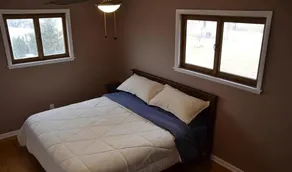 Bright, Comfortable Stay for Families & Groups - Image 5
