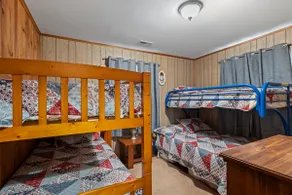 Walk to Shackford Hall • Sleeps 9 • Lake Porch - Image 3