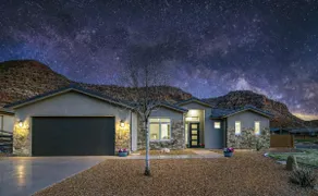 Red Cliff Retreat - Image 2