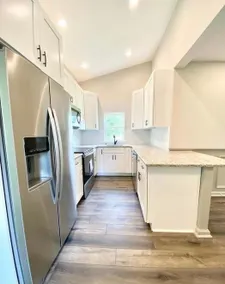 Full Home | Large Deck & Yard | Great Location - Image 3
