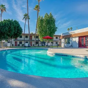 Spacious Mesa 2BR/1BA | Close to DT Mesa - Image 4
