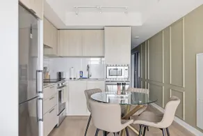 Modern 1BR Suite Steps to Subway City Views - Image 4
