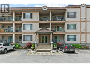 2 bedroom Apartment - with boat slip - Image 2